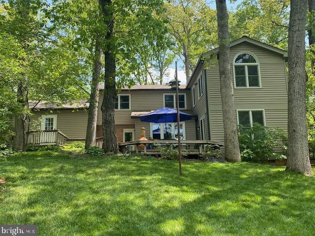 20419 White Oak Dr, Dulles, VA 20165-2545