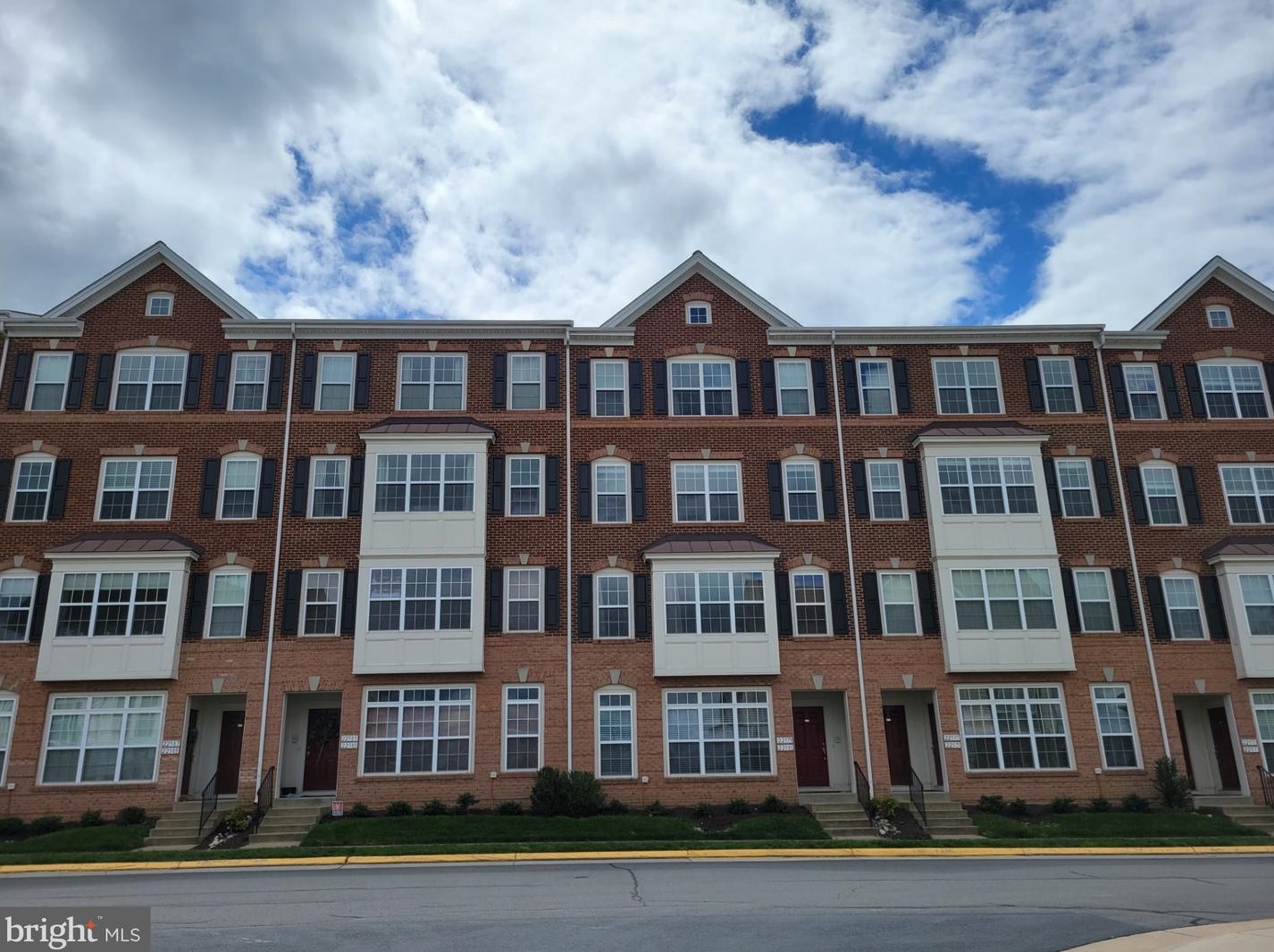 22579 Verde Gate Ter, Ashburn, VA 20148-6426