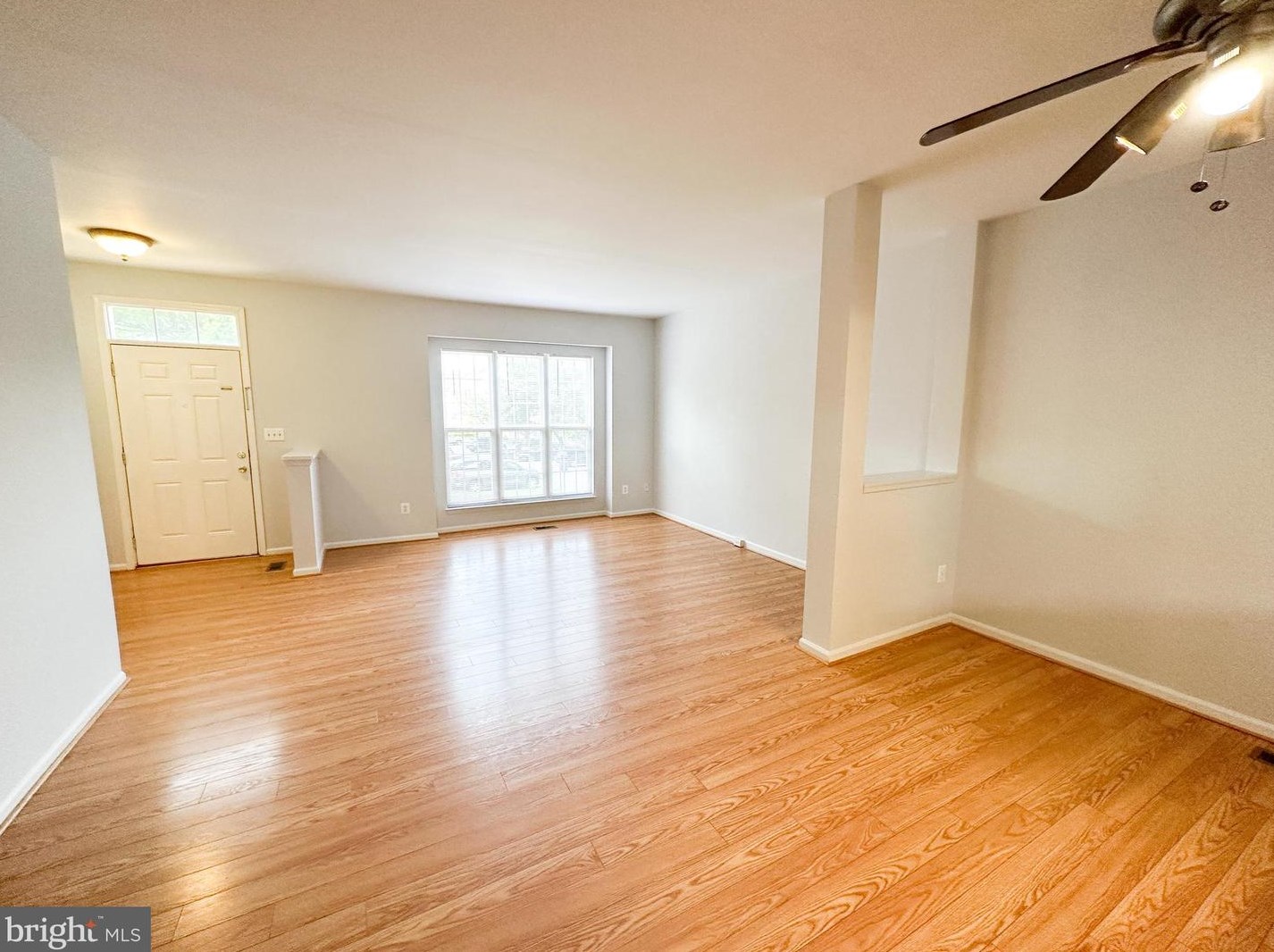 20910 Butterwood Falls Ter, Dulles, VA 20165