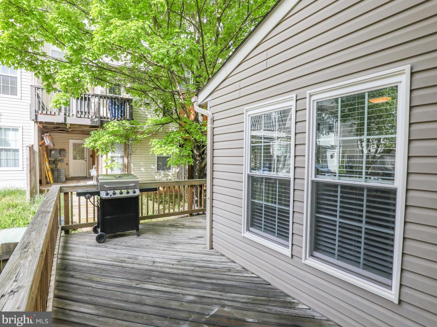 19883 Fieldgrass Sq, Ashburn, VA 20147-2760