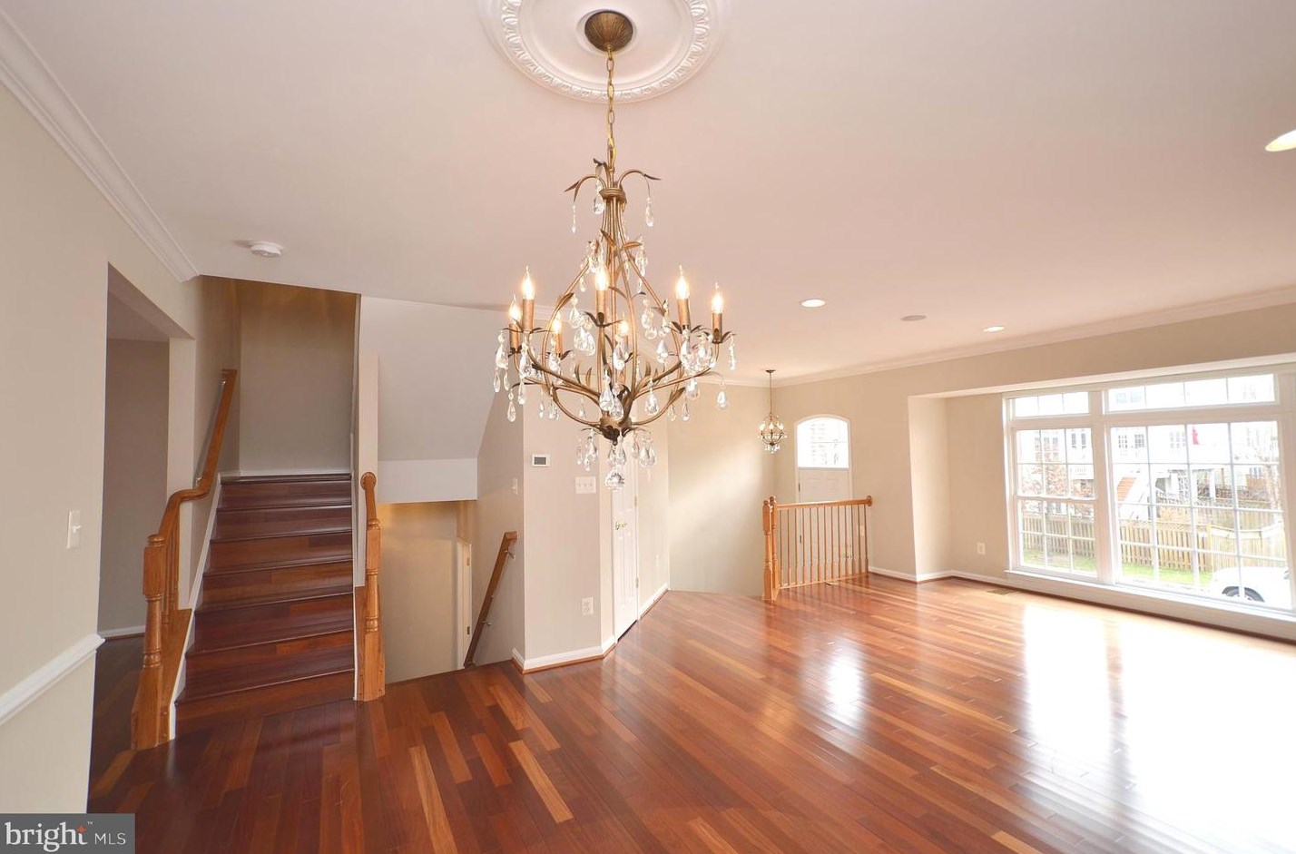 43668 Lees Mill Sq, Leesburg, VA 20176