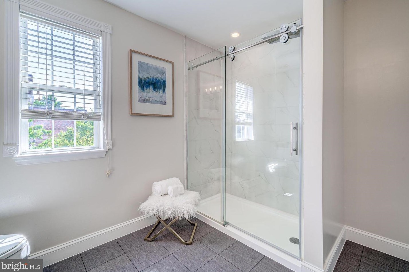 43287 Rush Run Ter, Ashburn VA  20147-3747 exterior