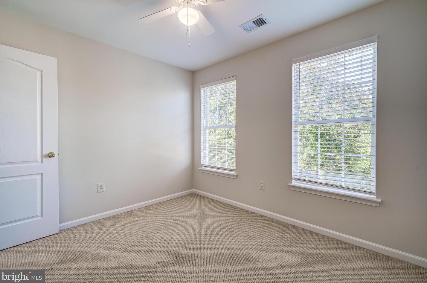 43287 Rush Run Ter, Ashburn VA  20147-3747 exterior