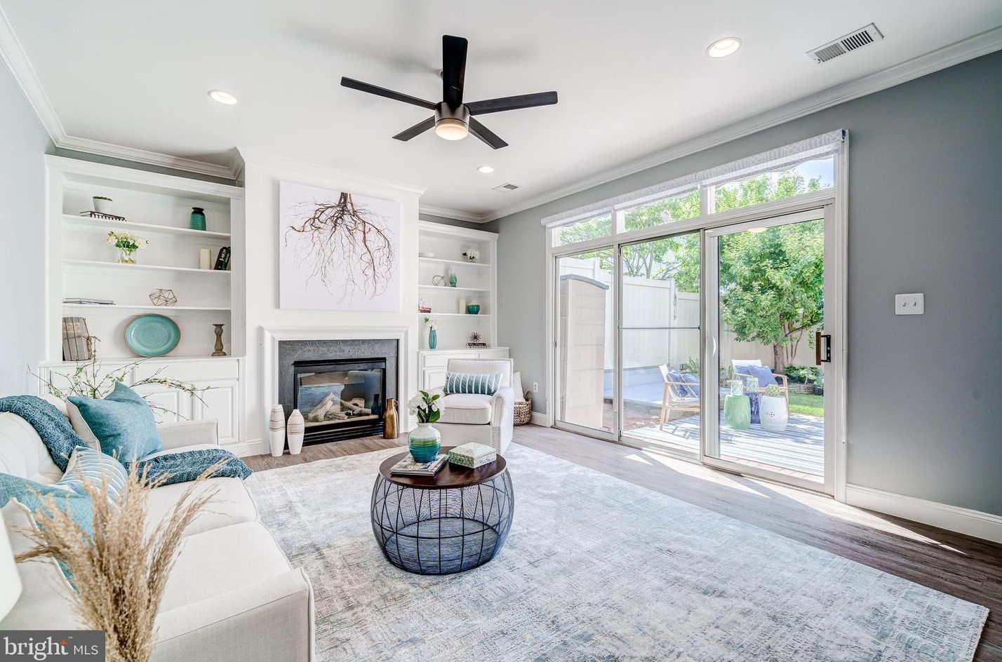 43287 Rush Run Ter, Ashburn VA  20147-3747 exterior