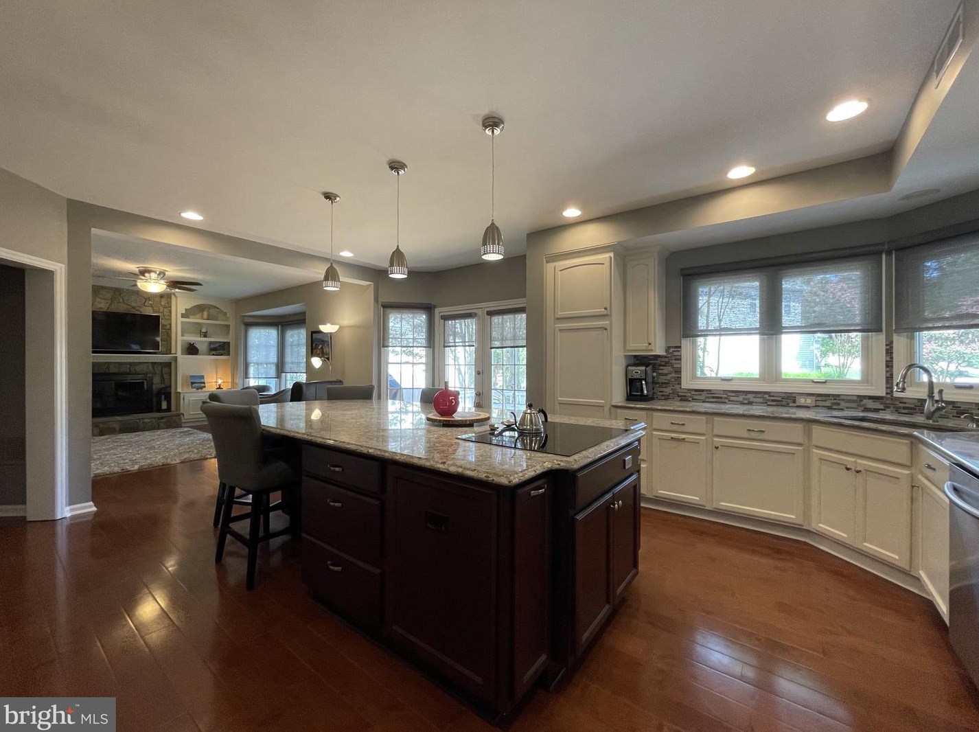 47783 Fathom Pl, Dulles, VA 20165-7423