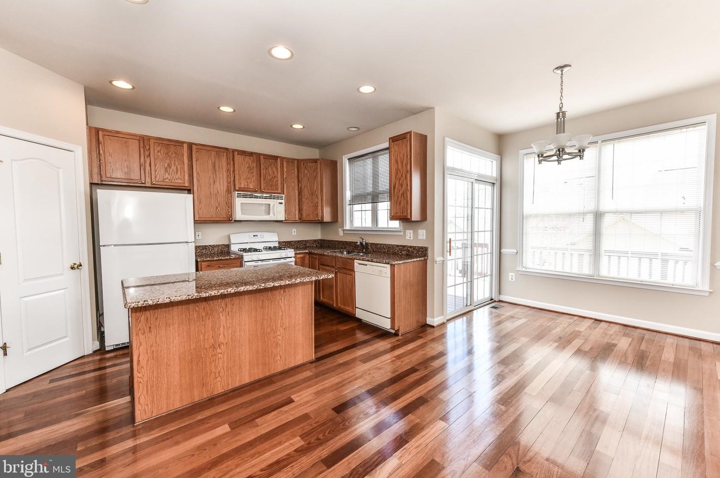 42529 Magellan Sq, Ashburn, VA 20148