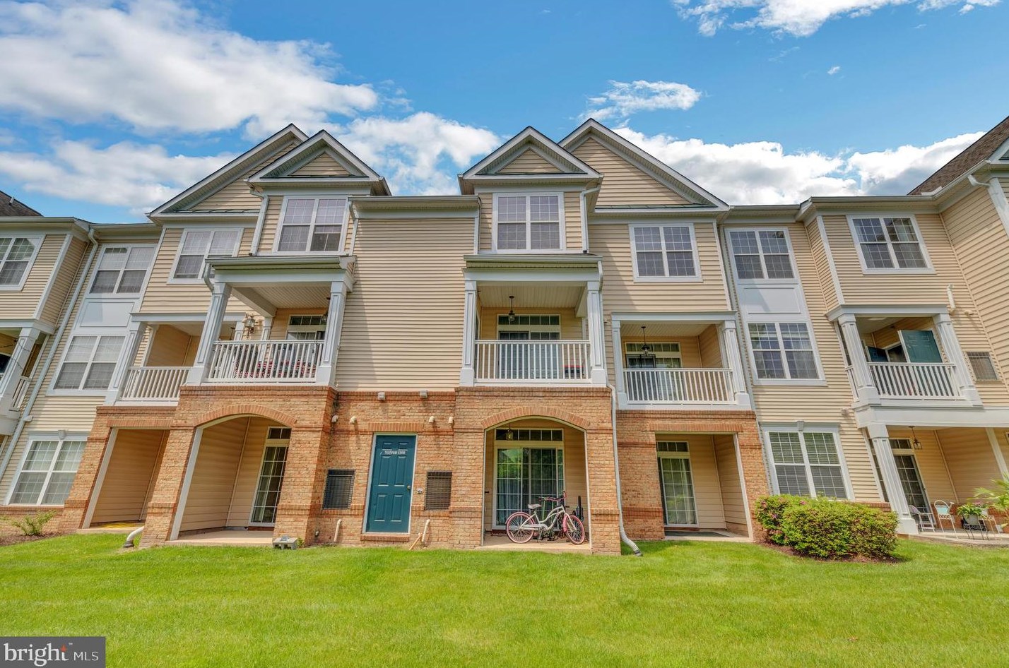 43920 Hickory Corner Terrace #107, Ashburn, VA 20147
