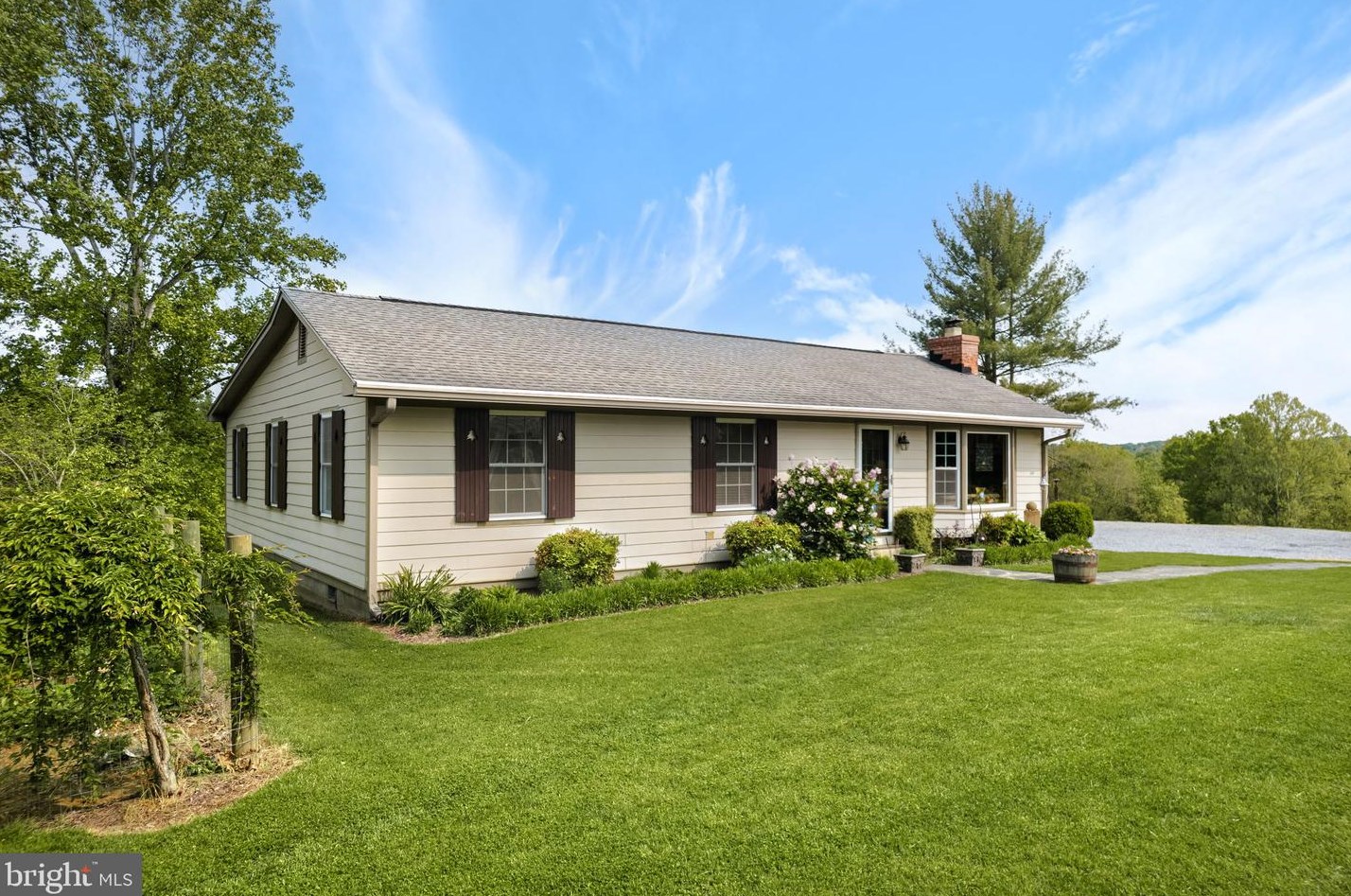 20295 St Louis Rd, Purcellville, VA 20132