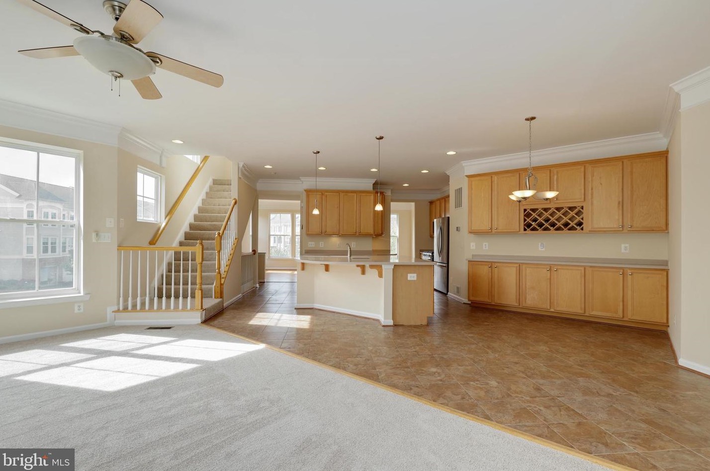 42494 Regal Wood Dr, Ashburn VA  20148-5626 exterior