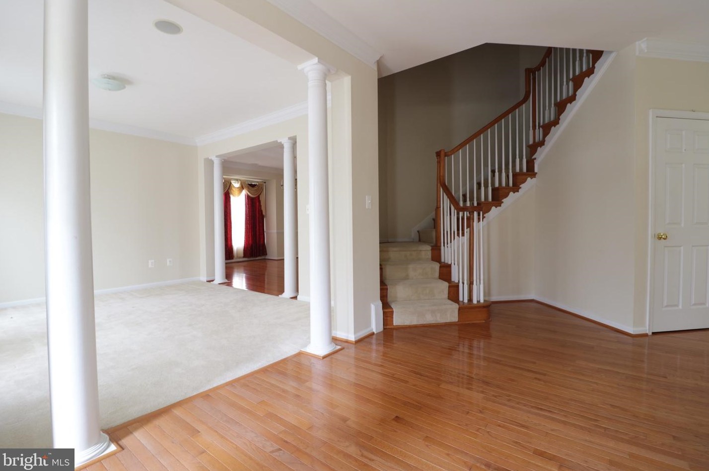 42576 Legacy Park Dr, Ashburn, VA 20148