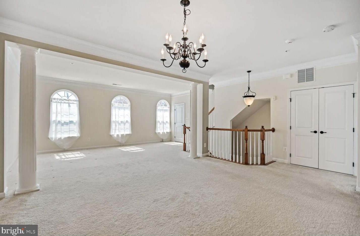 21627 Romans Dr, Ashburn, VA 20147