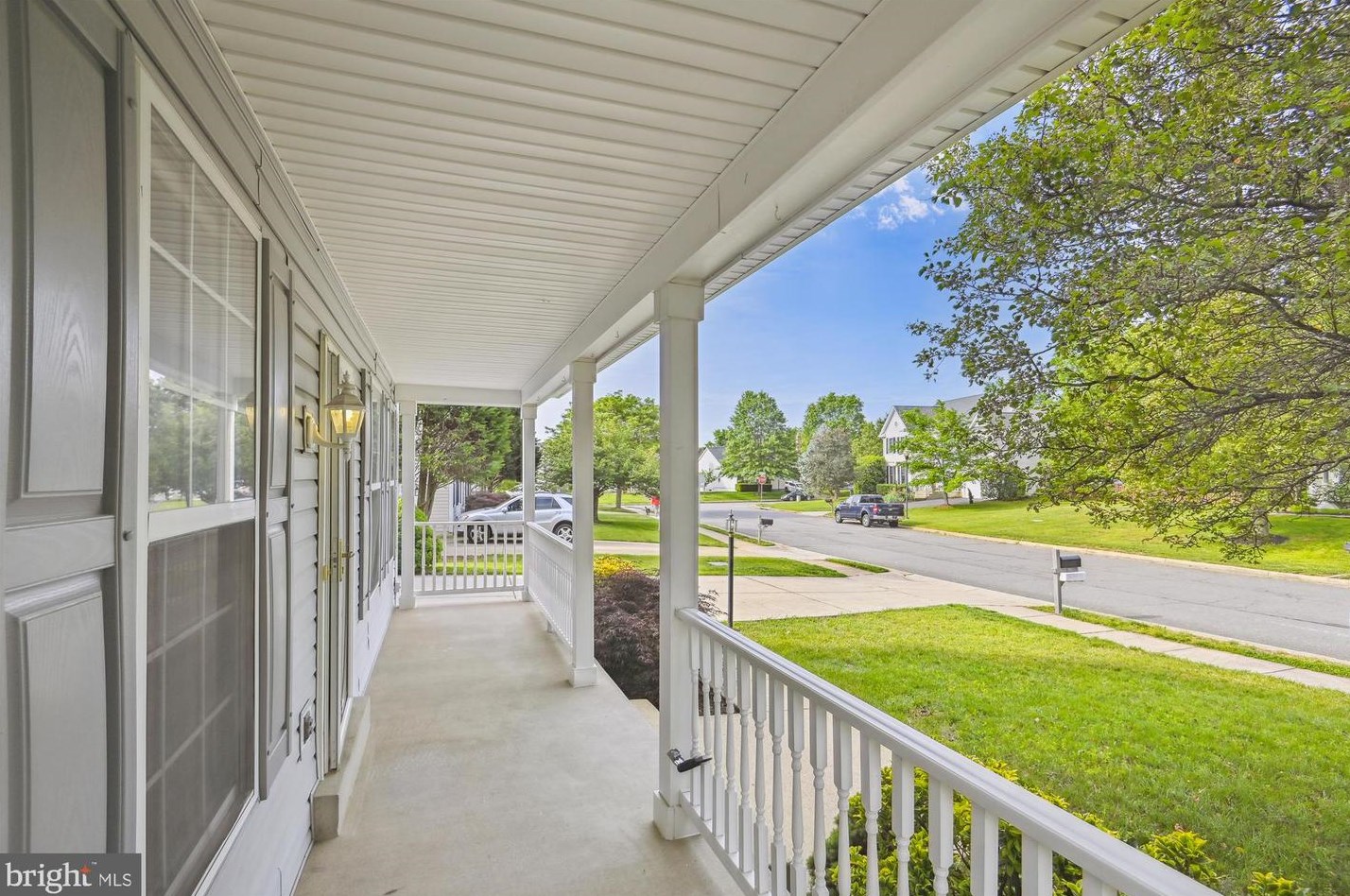 20873 Fowlers Mill Cir, Ashburn, VA 20147-4810