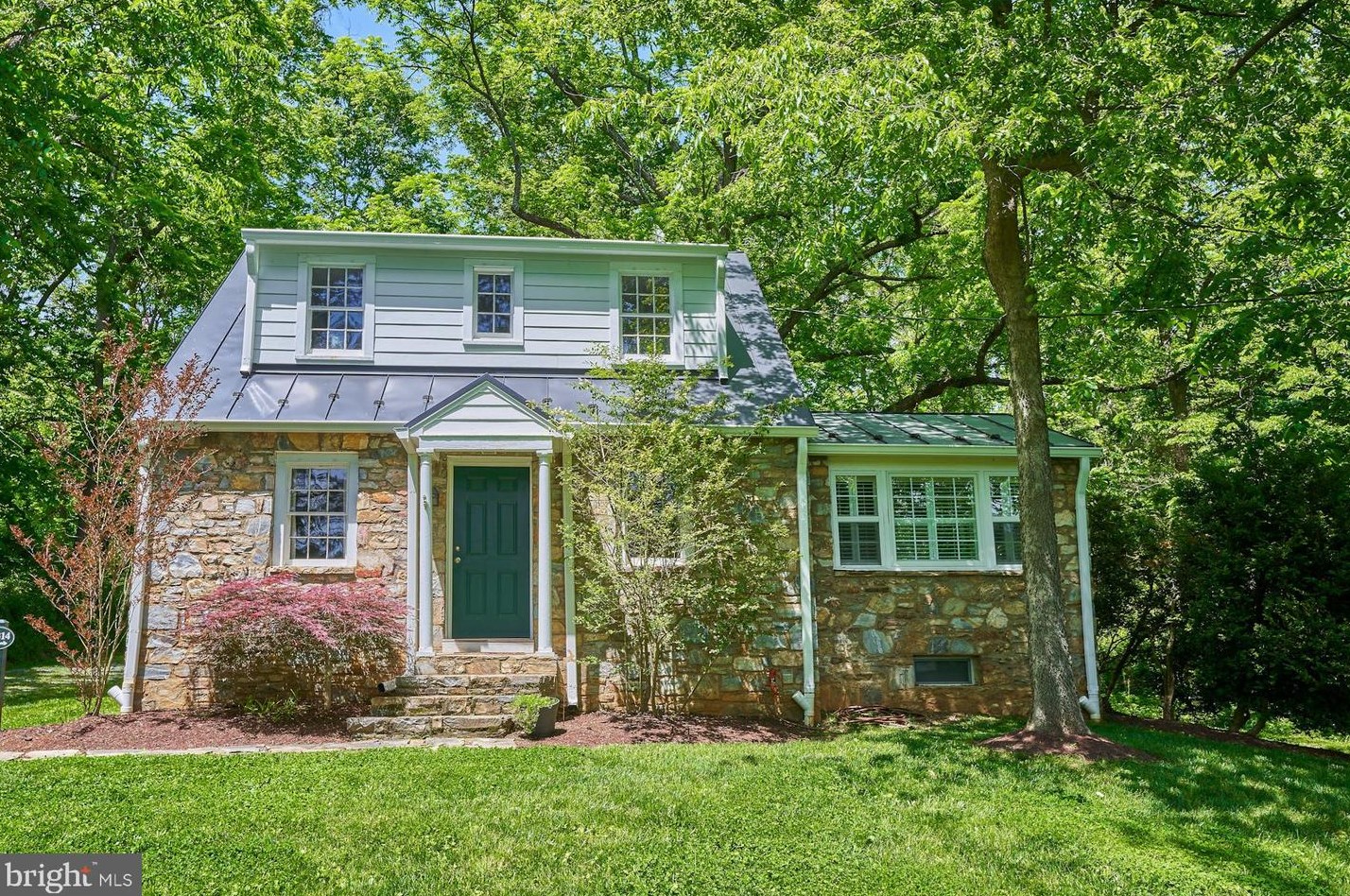 39314 John Mosby Hwy, Stone Ridge, VA 20105