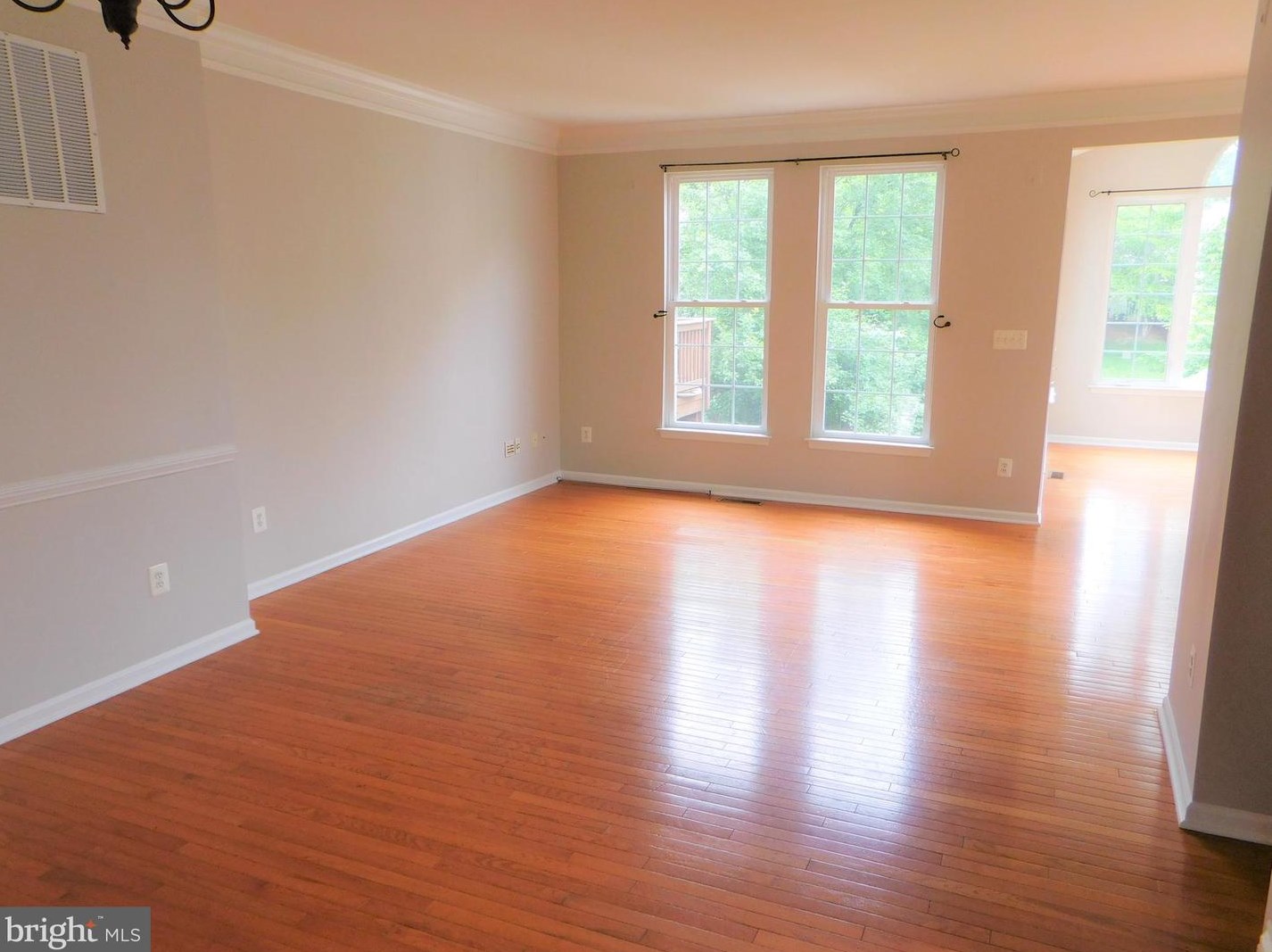 907 Serenity Grove Ter, Purcellville, VA 20132