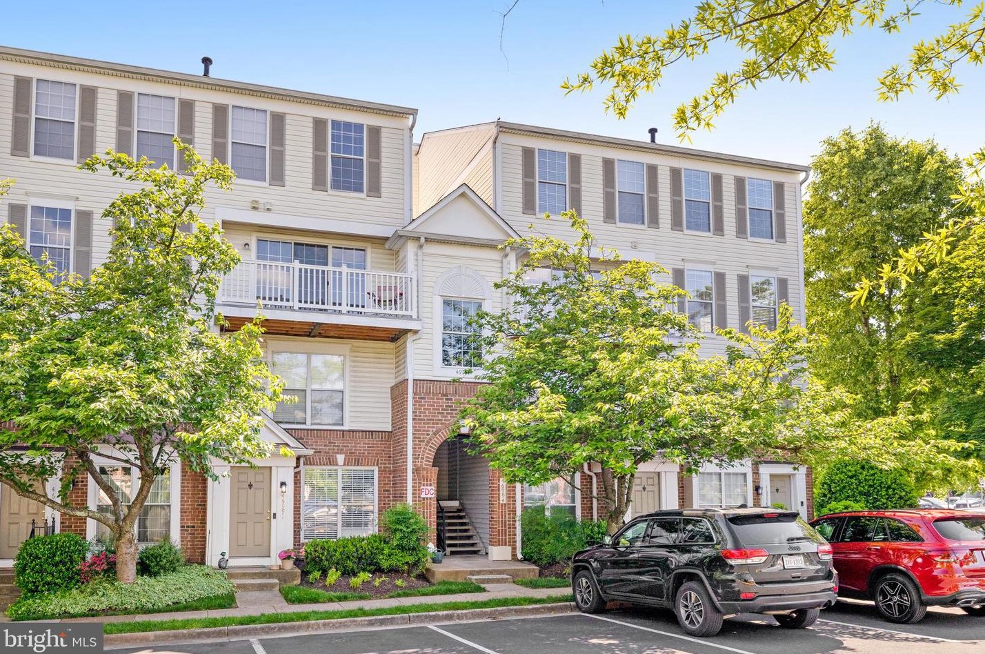 46994 Courtyard Sq #301, Dulles, VA 20164