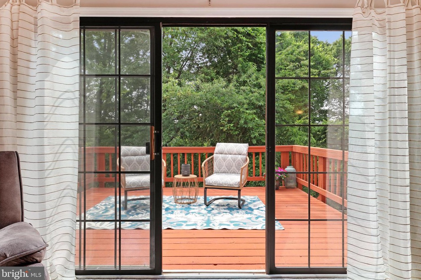 5 Vandercastel Rd, Dulles VA  20165-5622 exterior