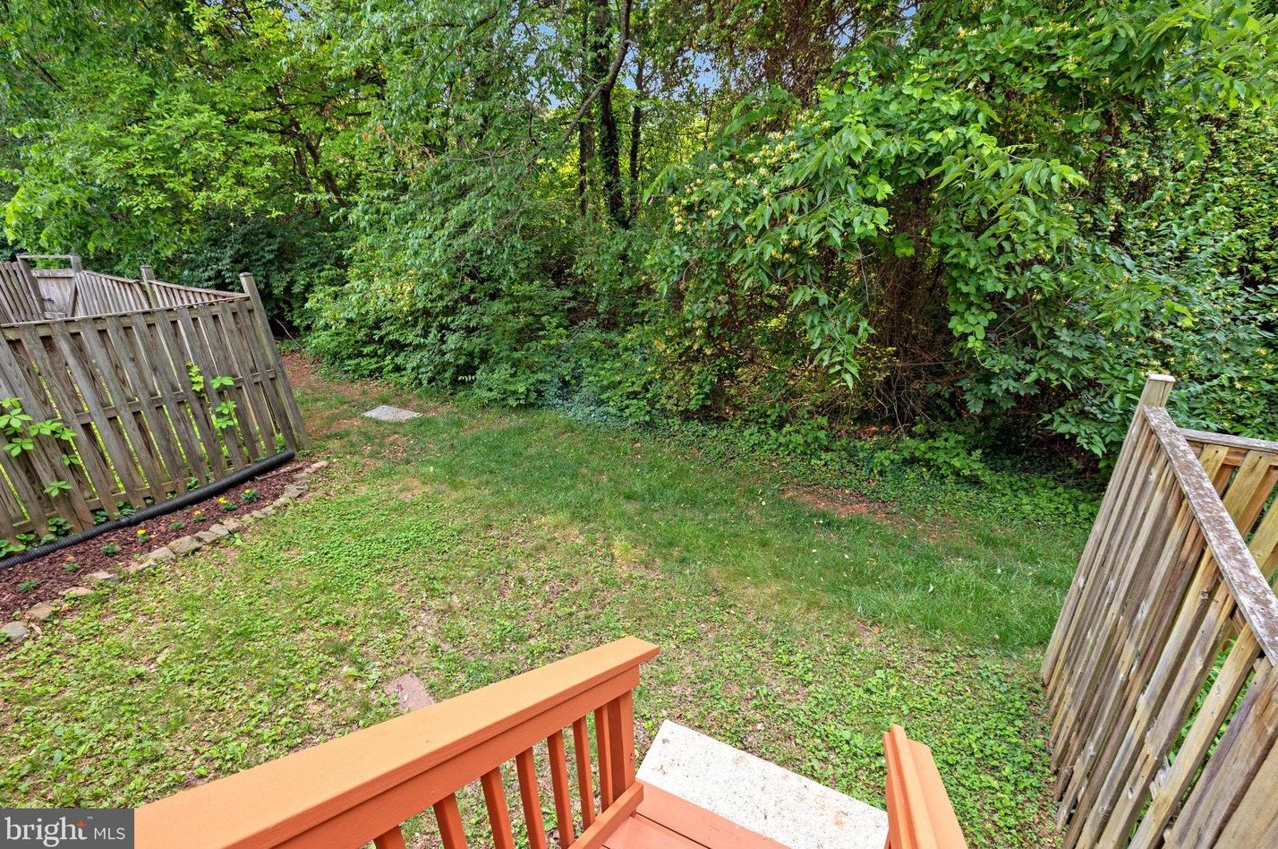 5 Vandercastel Rd, Dulles VA  20165-5622 exterior