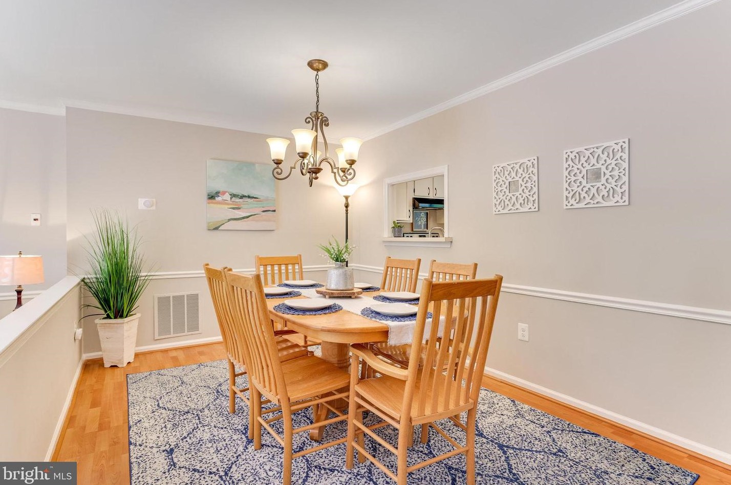 5 Vandercastel Rd, Dulles VA  20165-5622 exterior