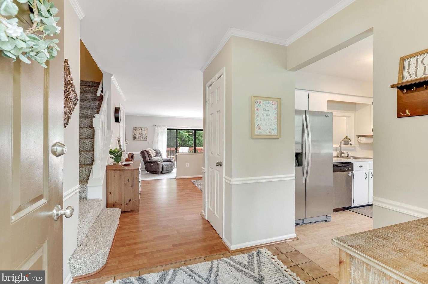 5 Vandercastel Rd, Dulles VA  20165-5622 exterior