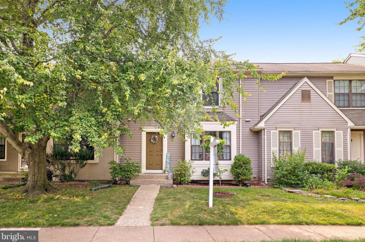 5 Vandercastel Rd, Dulles VA  20165-5622 exterior