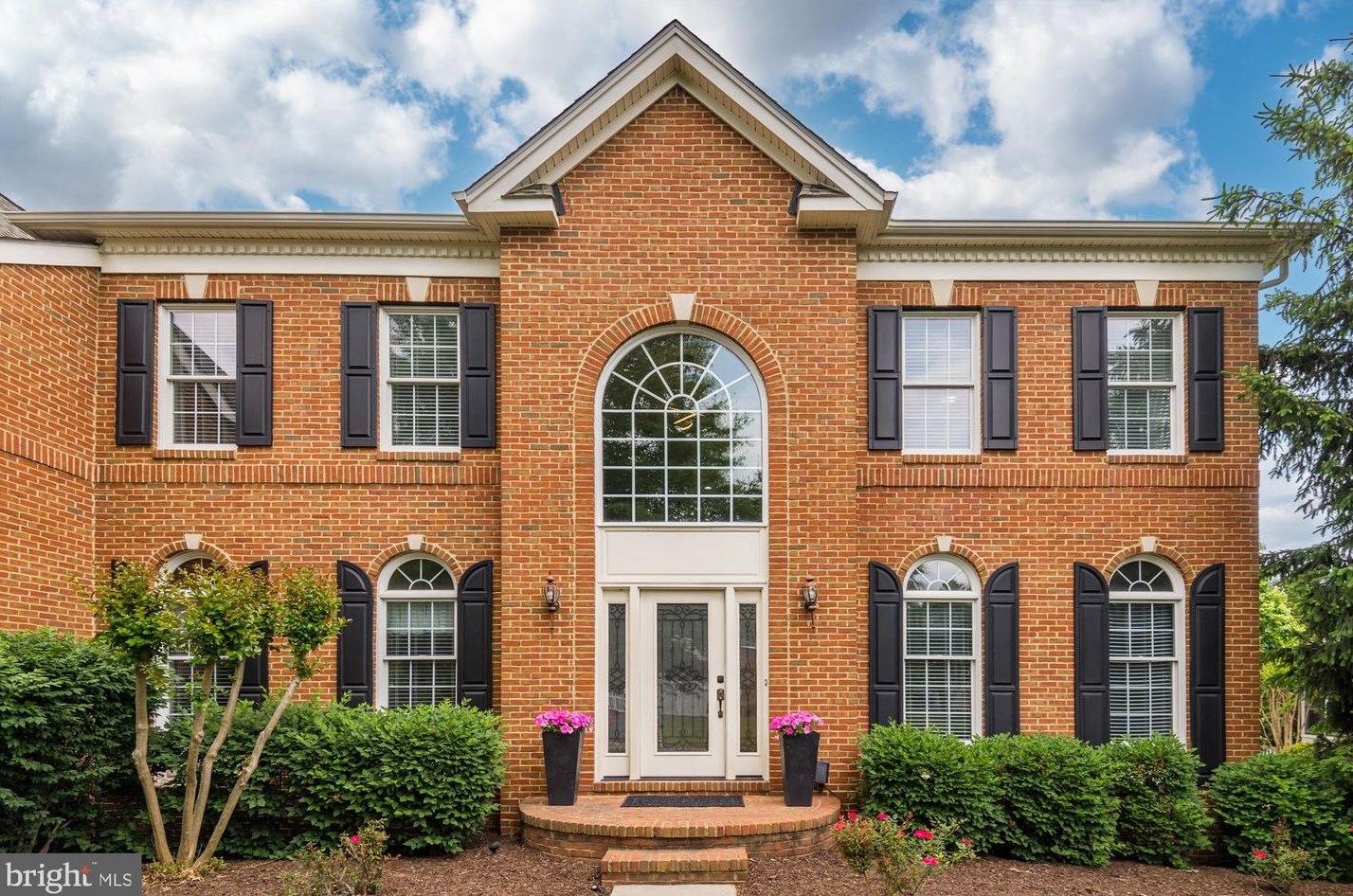 20190 Kiawah Island Dr, Ashburn, VA 20147