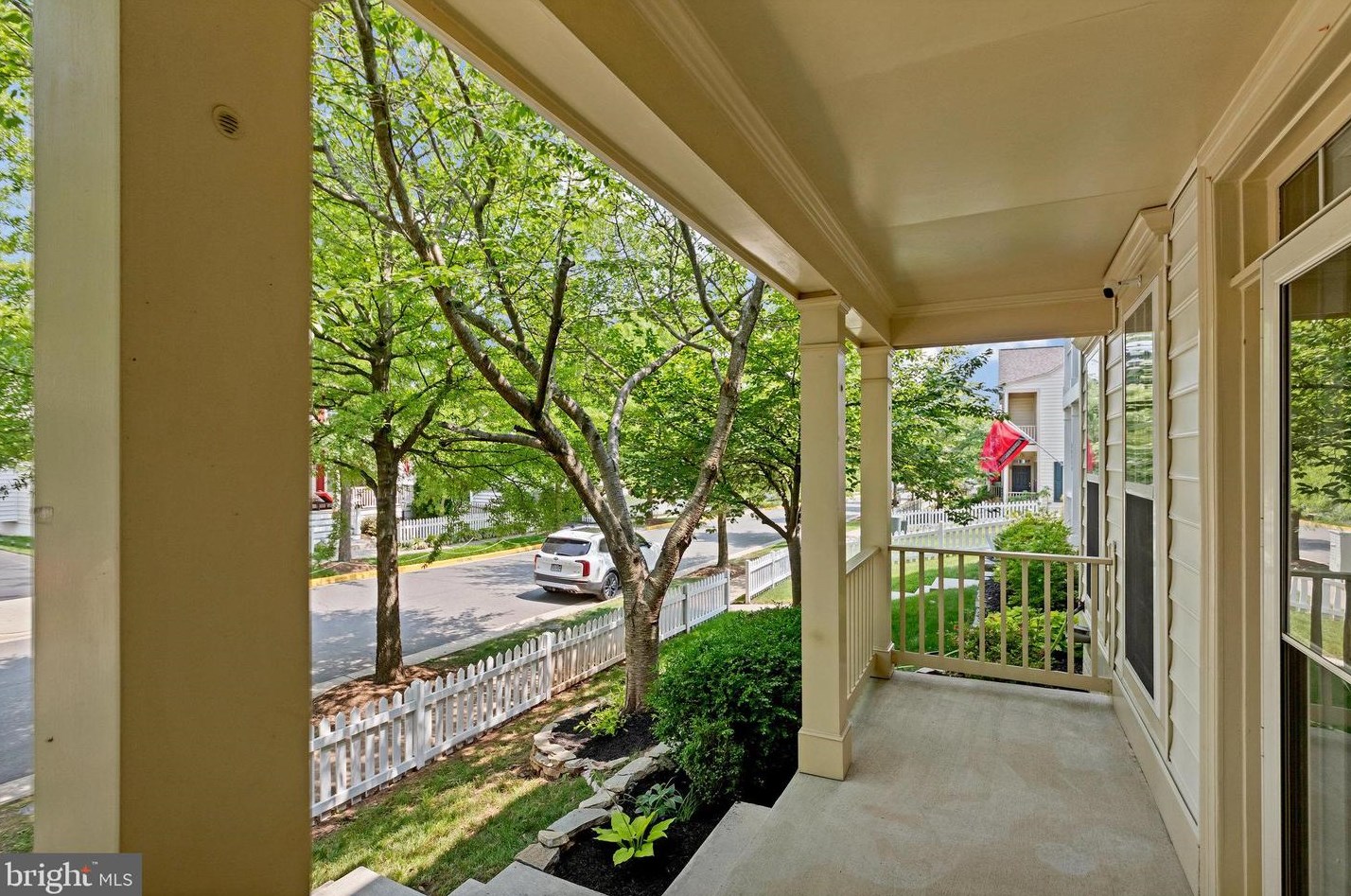 20417 Bowfonds St, Ashburn VA  20147-7459 exterior