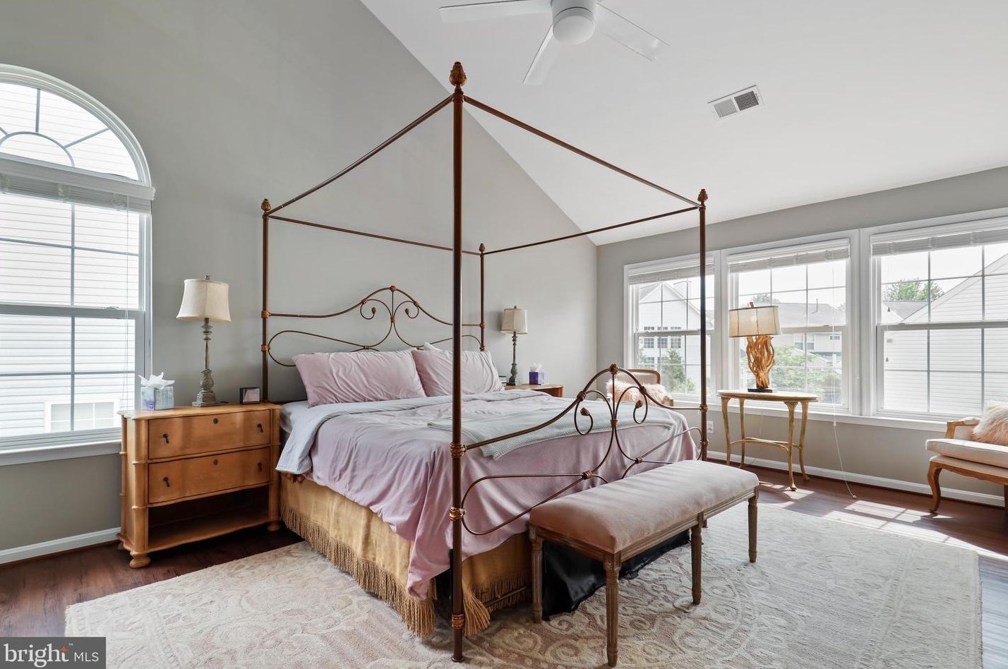 20797 Iris Dr, Dulles VA  20165-8712 exterior