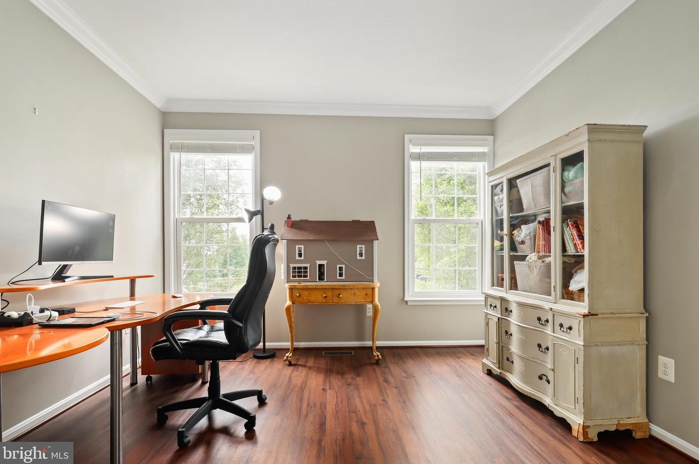 20797 Iris Dr, Dulles VA  20165-8712 exterior