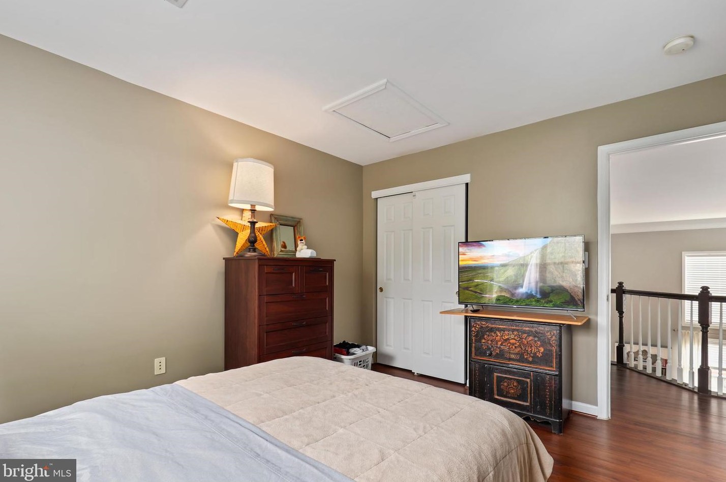 20797 Iris Dr, Dulles VA  20165-8712 exterior