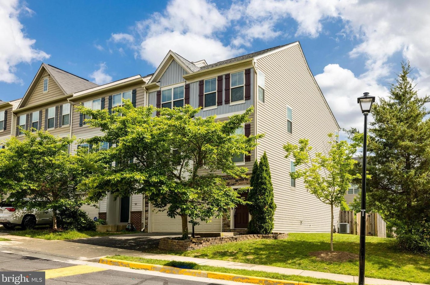 42717 Ogilvie Sq, Ashburn, VA 20148