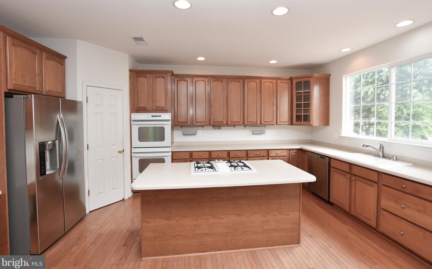 20631 Lewins Ct, Dulles VA  20165-3151 exterior