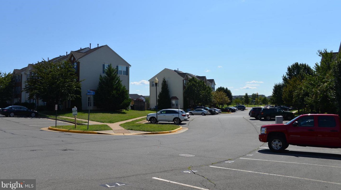 20937 Killawog Ter, Ashburn, VA 20147