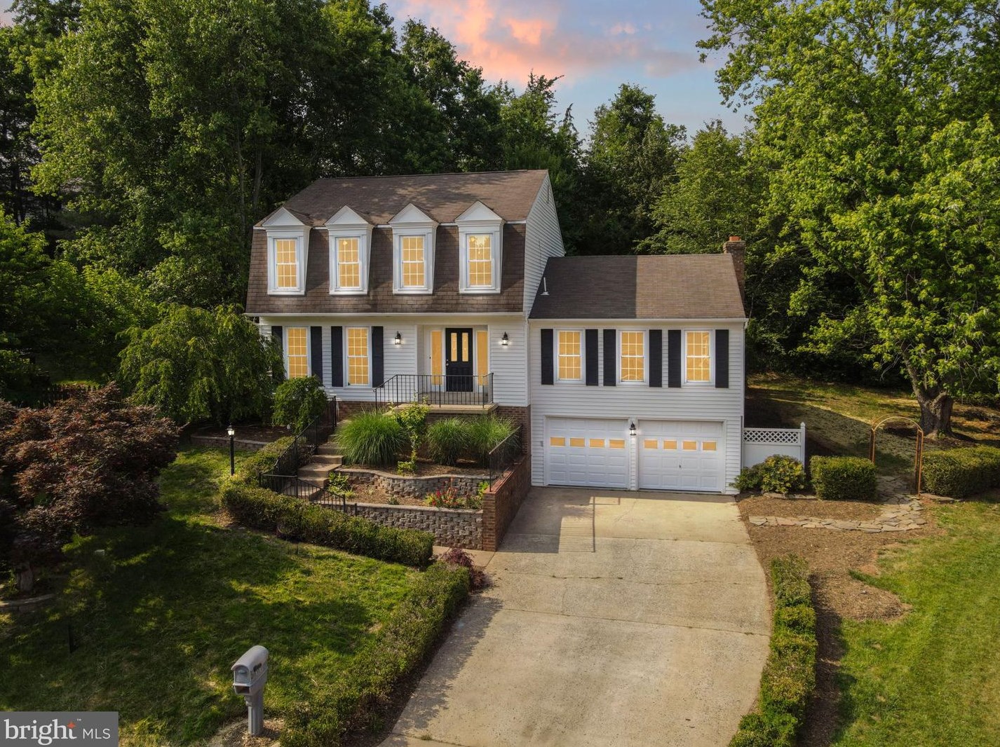 212 Heather Glen Rd, Dulles, VA 20165-5824
