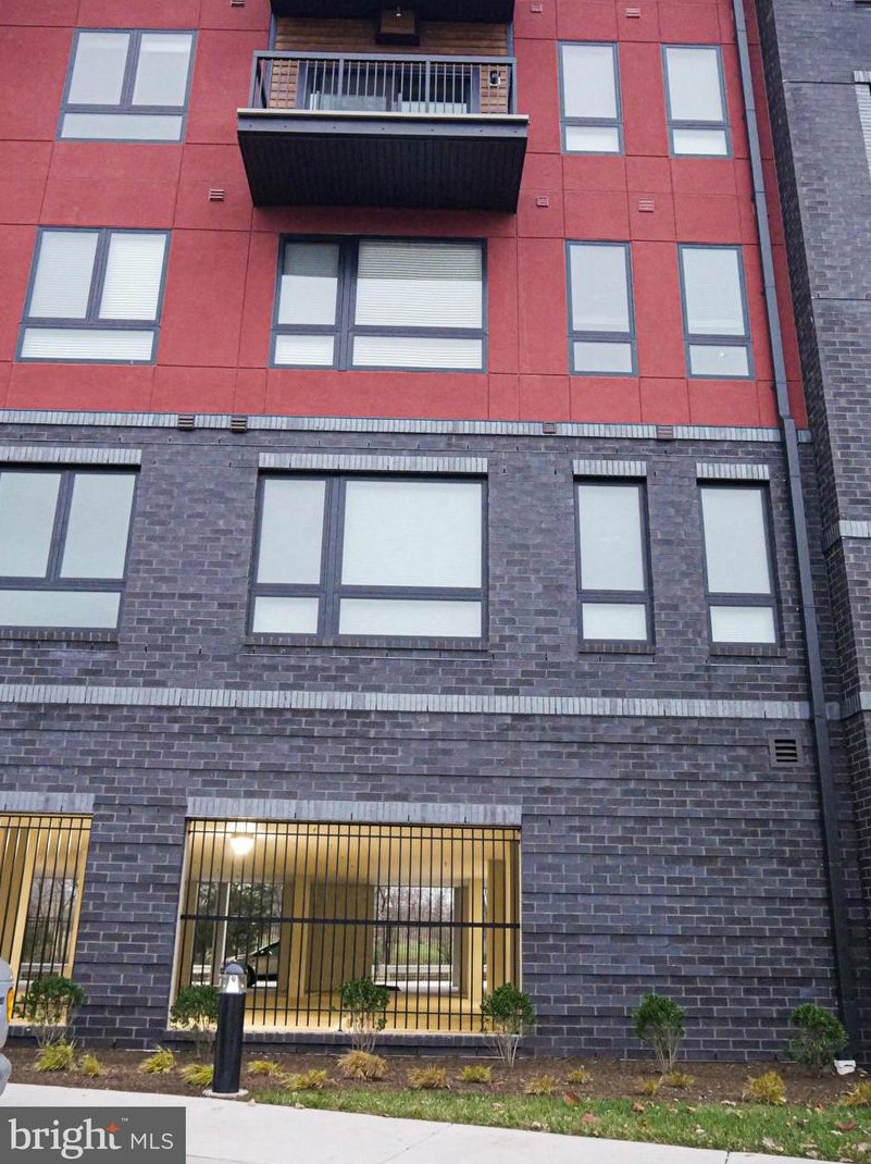 44691 Wellfleet Dr #201, Ashburn, VA 20147