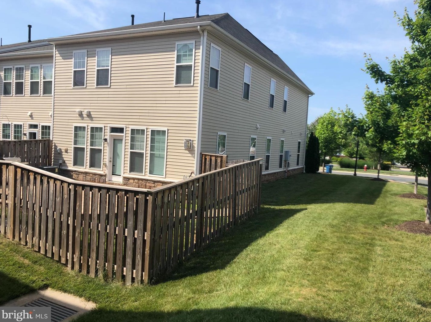 42342 Benfold Sq, Ashburn, VA 20148-7601