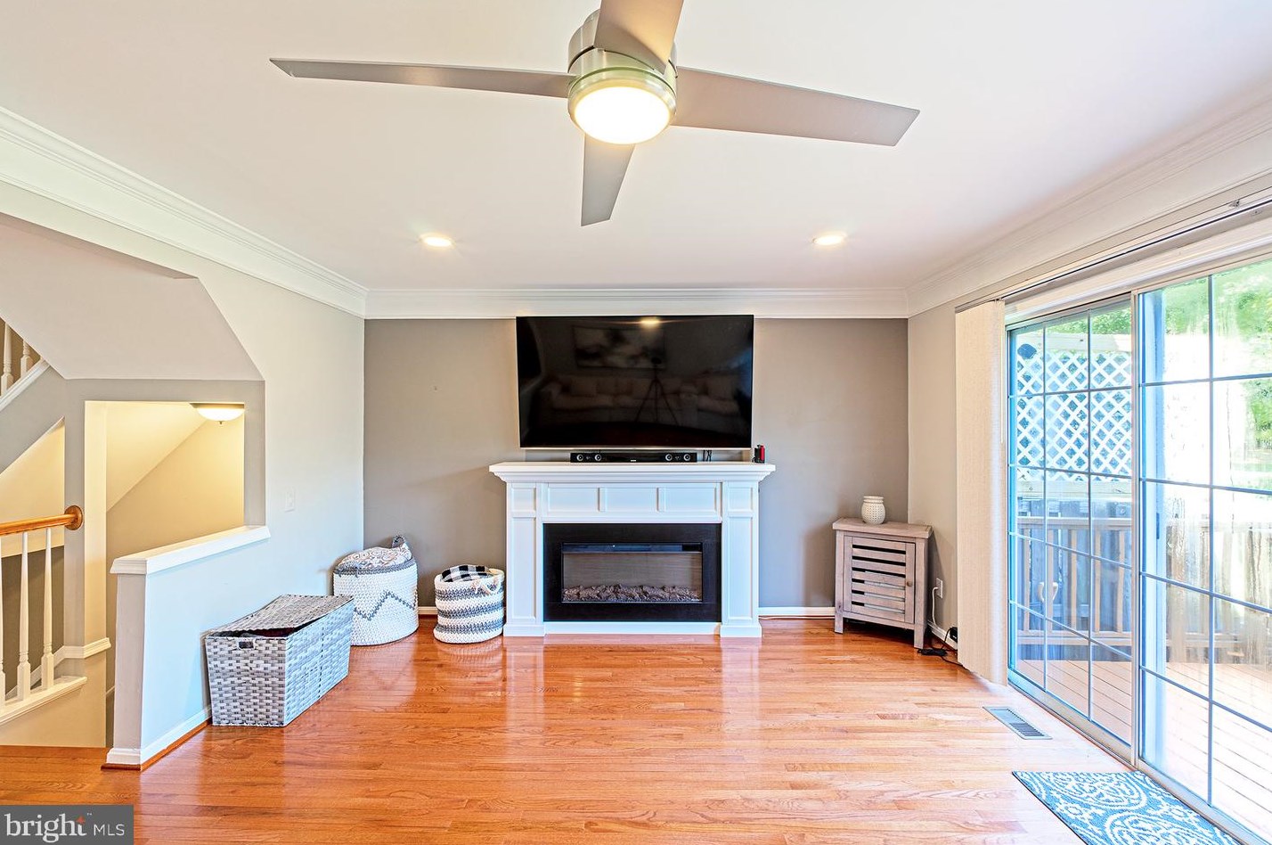 43322 Railstop Ter, Ashburn VA 20147-5331 exterior