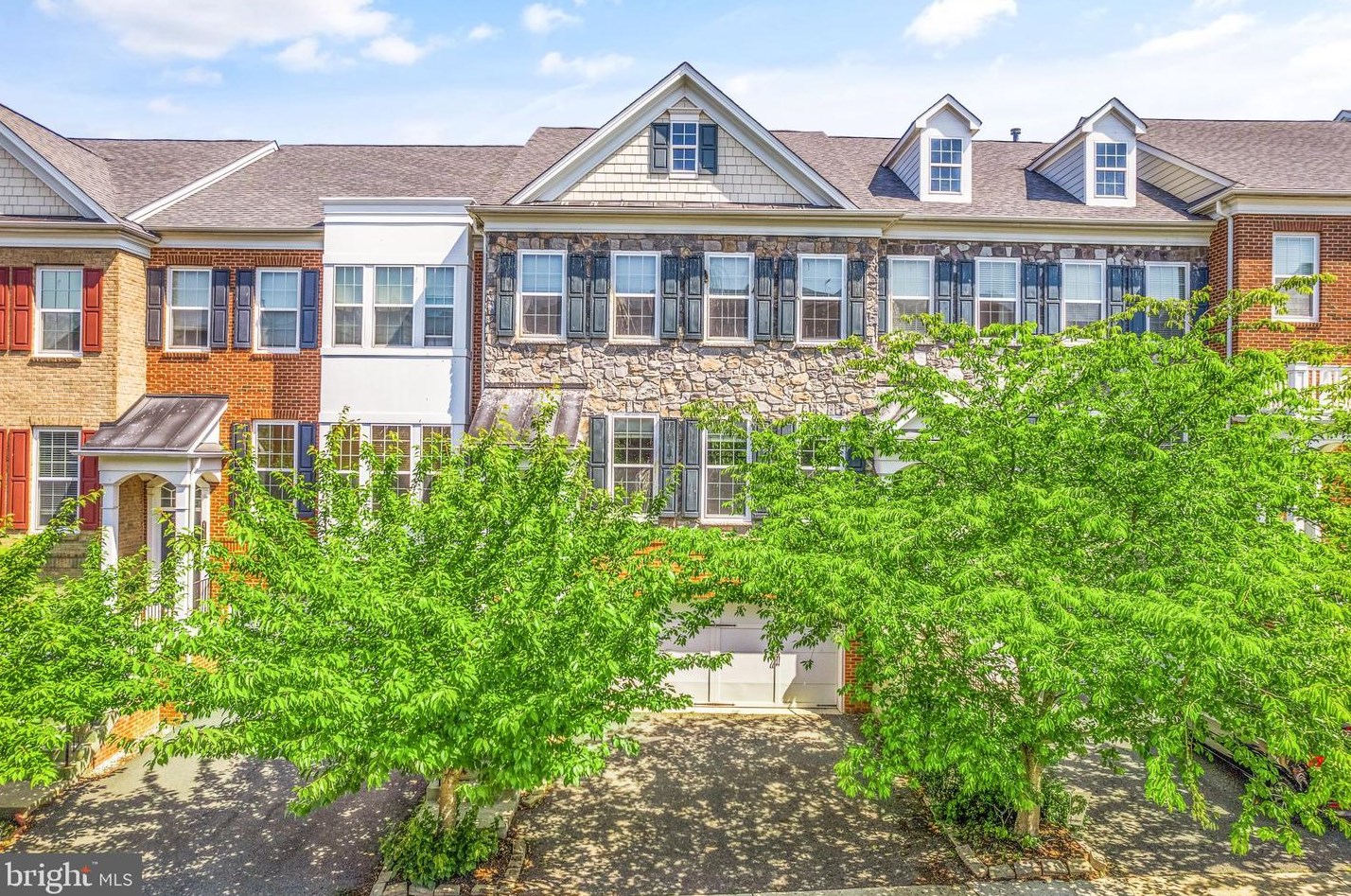 42740 Keiller Ter, Ashburn, VA 20147-3524