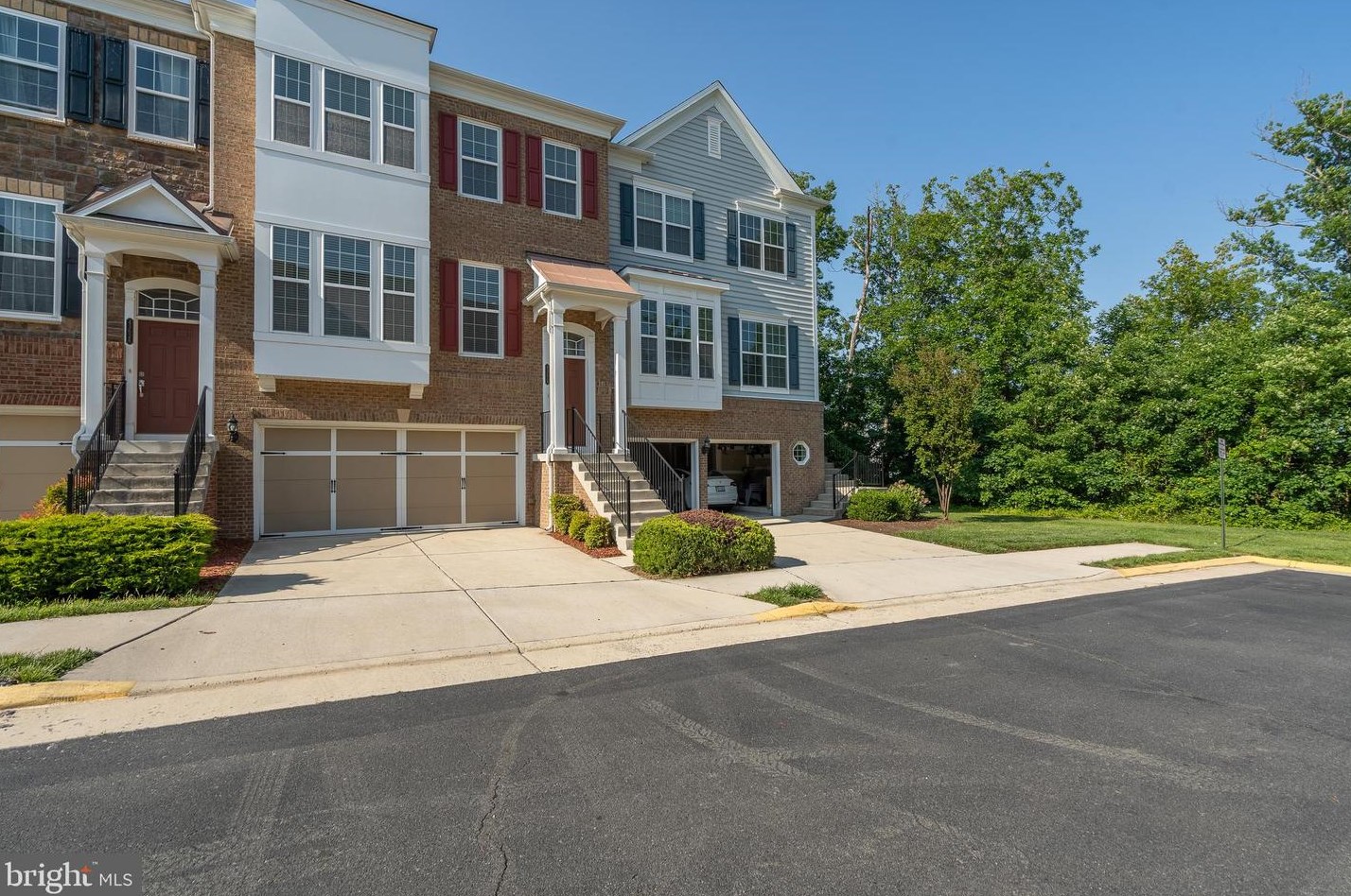 43628 White Cap Ter, Fairfax, VA 20152-5801