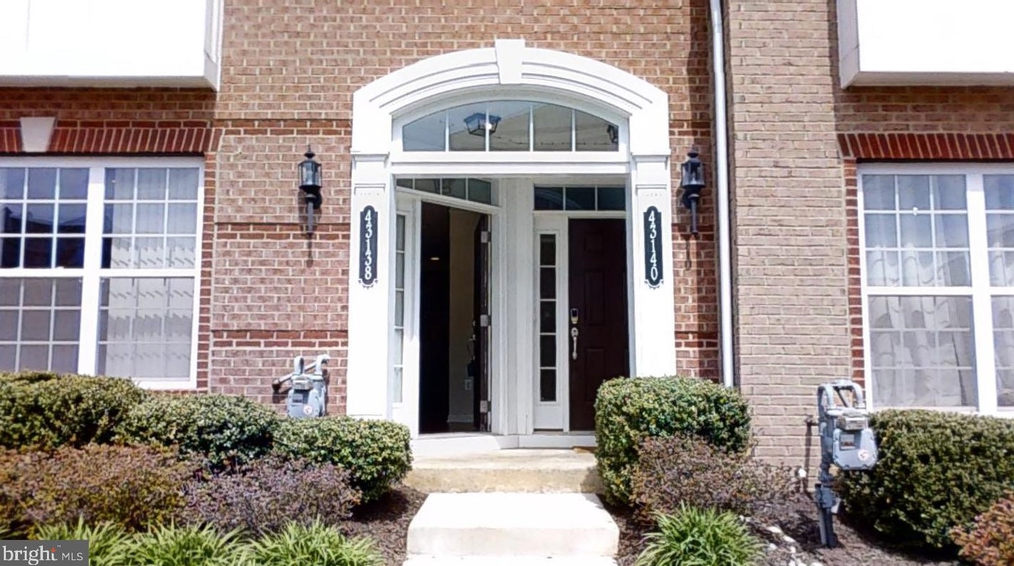 43138 Thoroughfare Gap Terrace, Ashburn, VA 20148