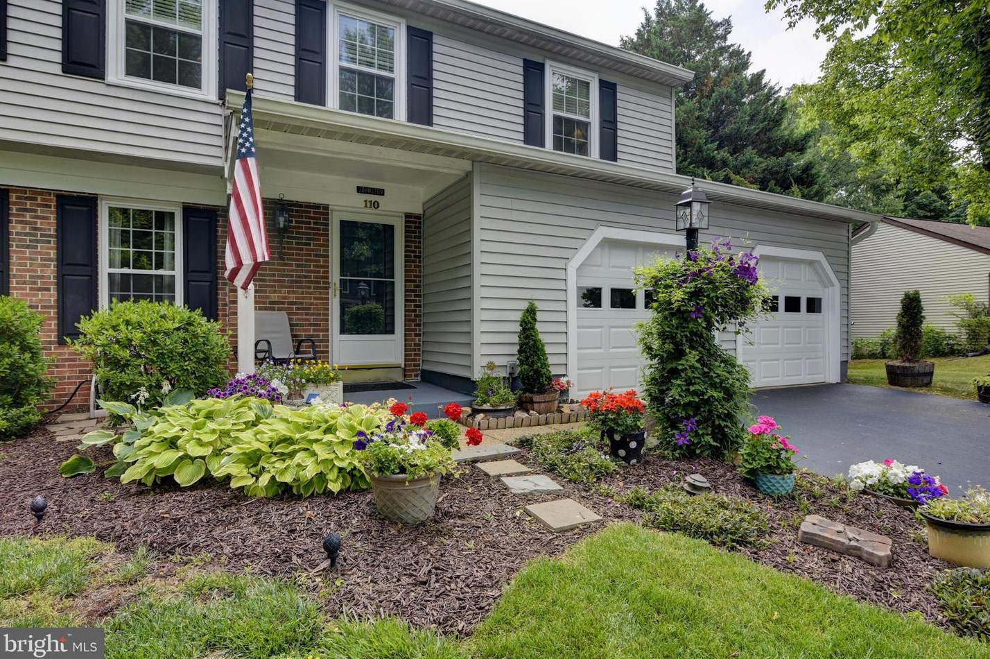 110 Sue Ann Ct, Dulles VA  20164-1923 exterior