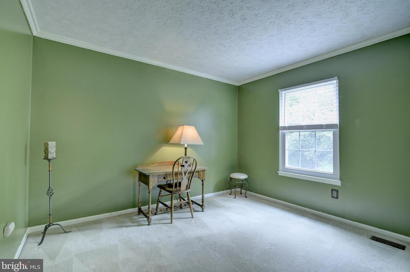 110 Sue Ann Ct, Dulles VA  20164-1923 exterior