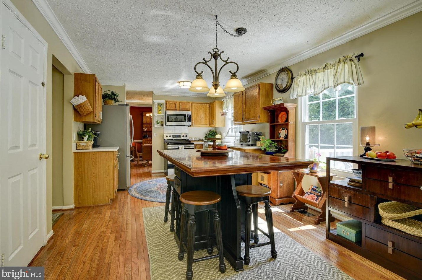 110 Sue Ann Ct, Dulles VA  20164-1923 exterior