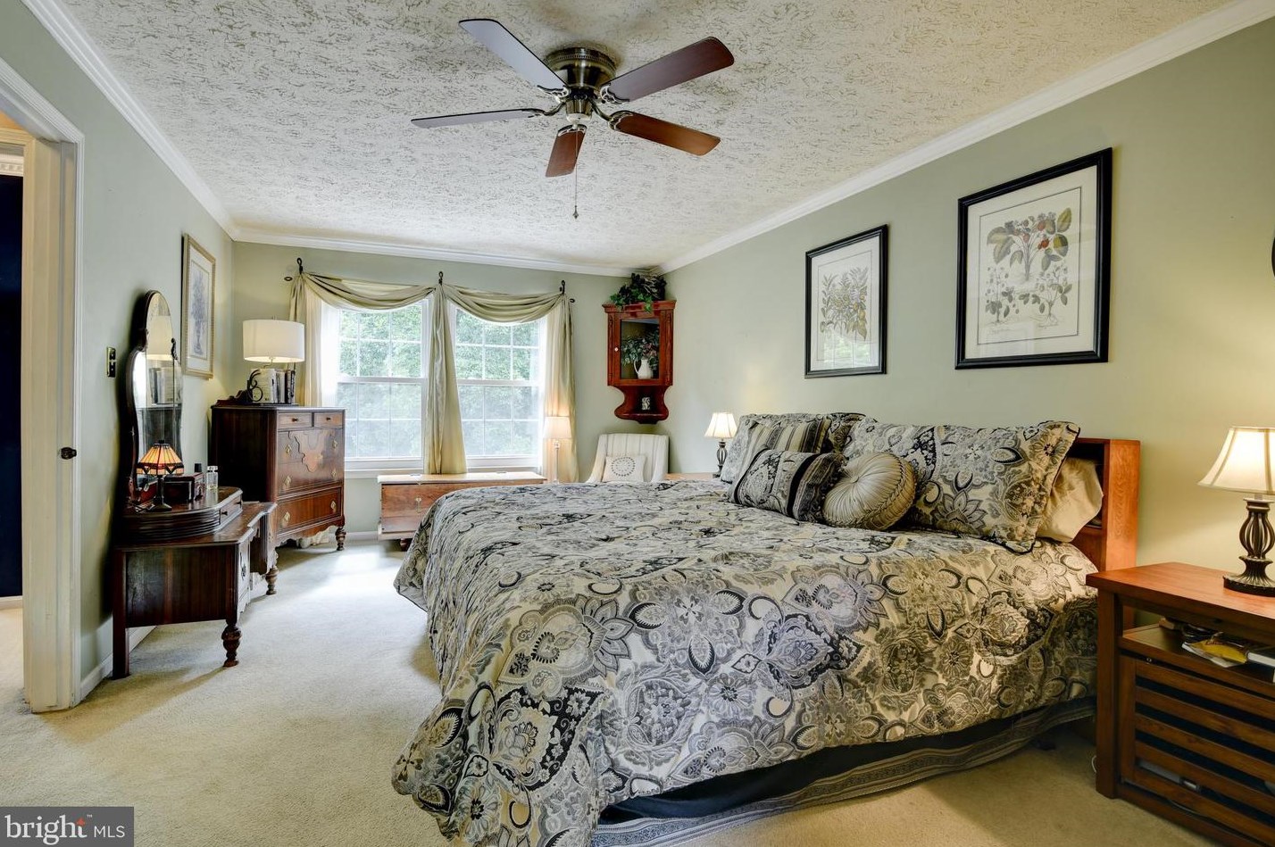 110 Sue Ann Ct, Dulles VA  20164-1923 exterior