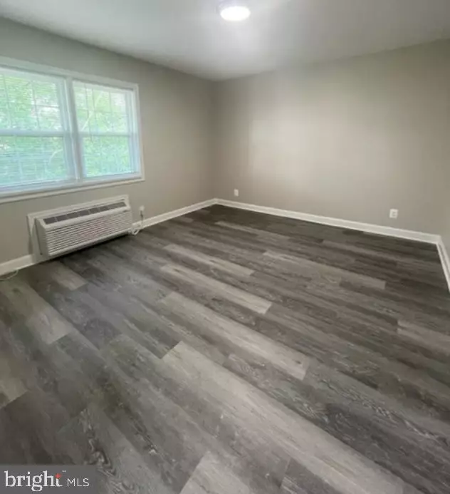 107 Baylor Dr, Dulles VA  20164-5414 exterior