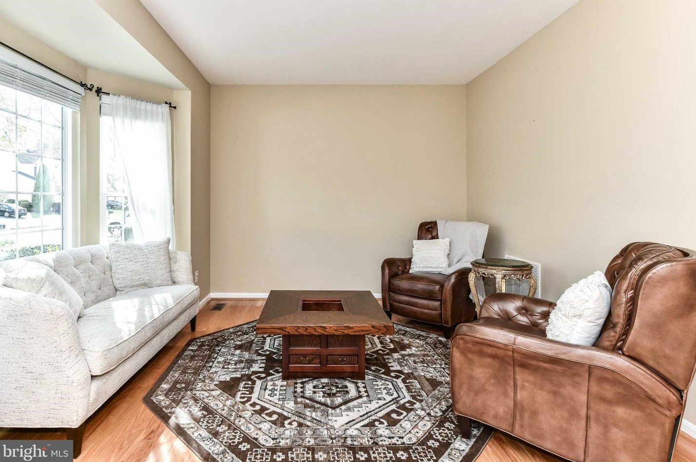 46814 Snow Hill Way, Dulles, VA 20165-3509