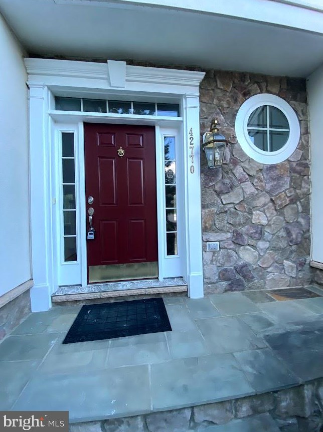 42770 Conquest Cir, Ashburn, VA 20148