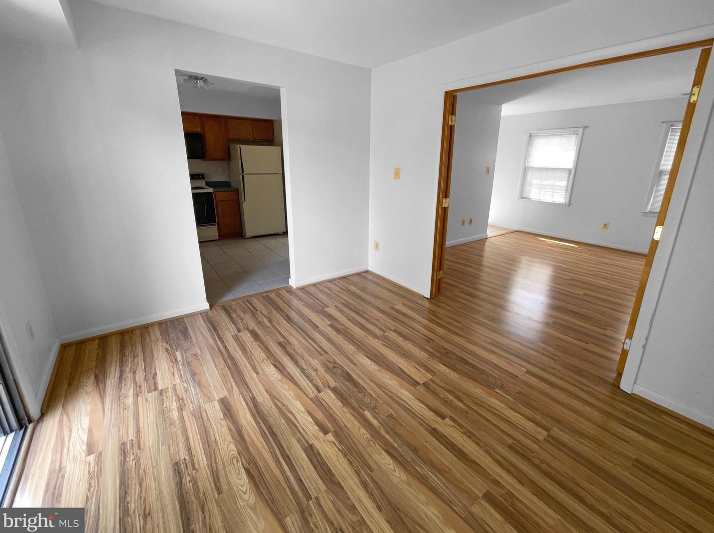 894 Holborn Ct, Dulles VA  20164-4801 exterior