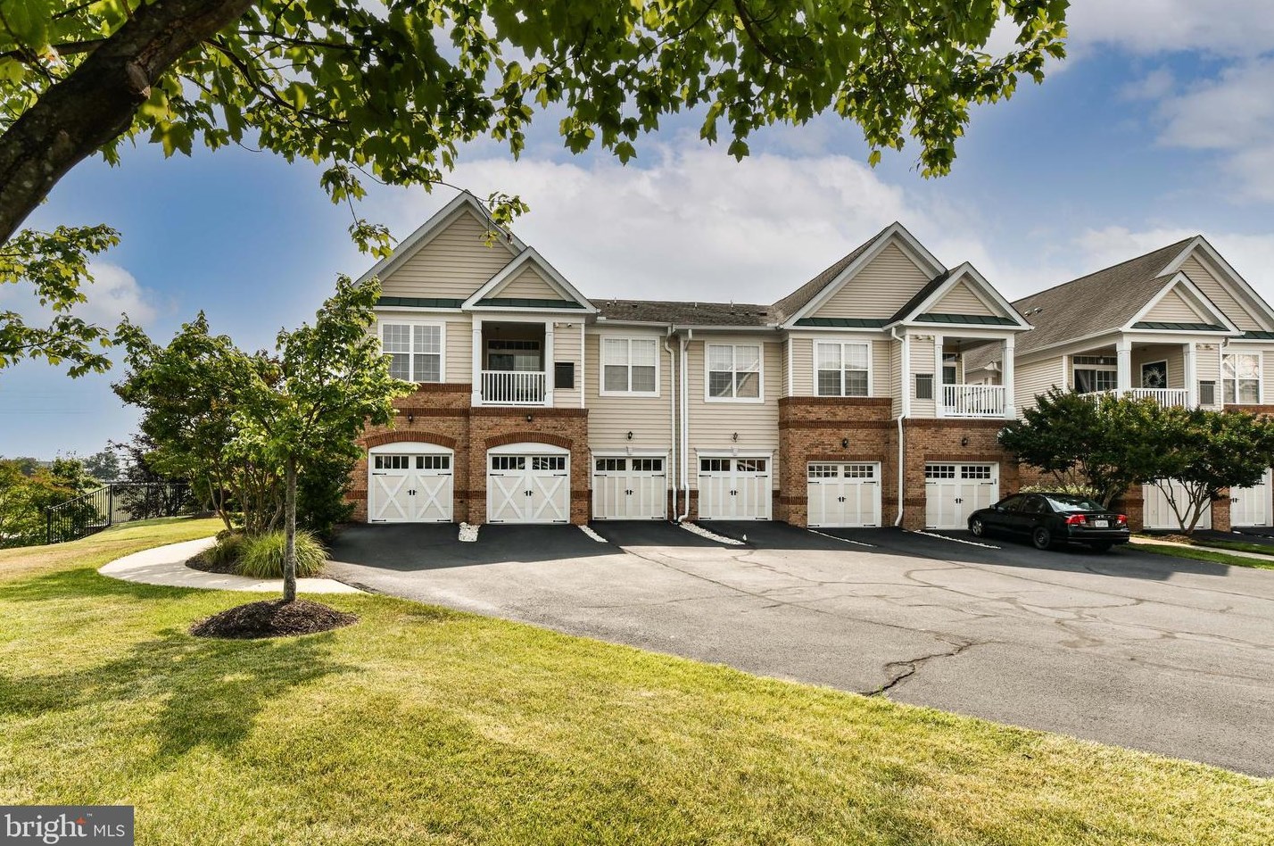 43890 Hickory Corner Ter, Ashburn, VA 20147-4167