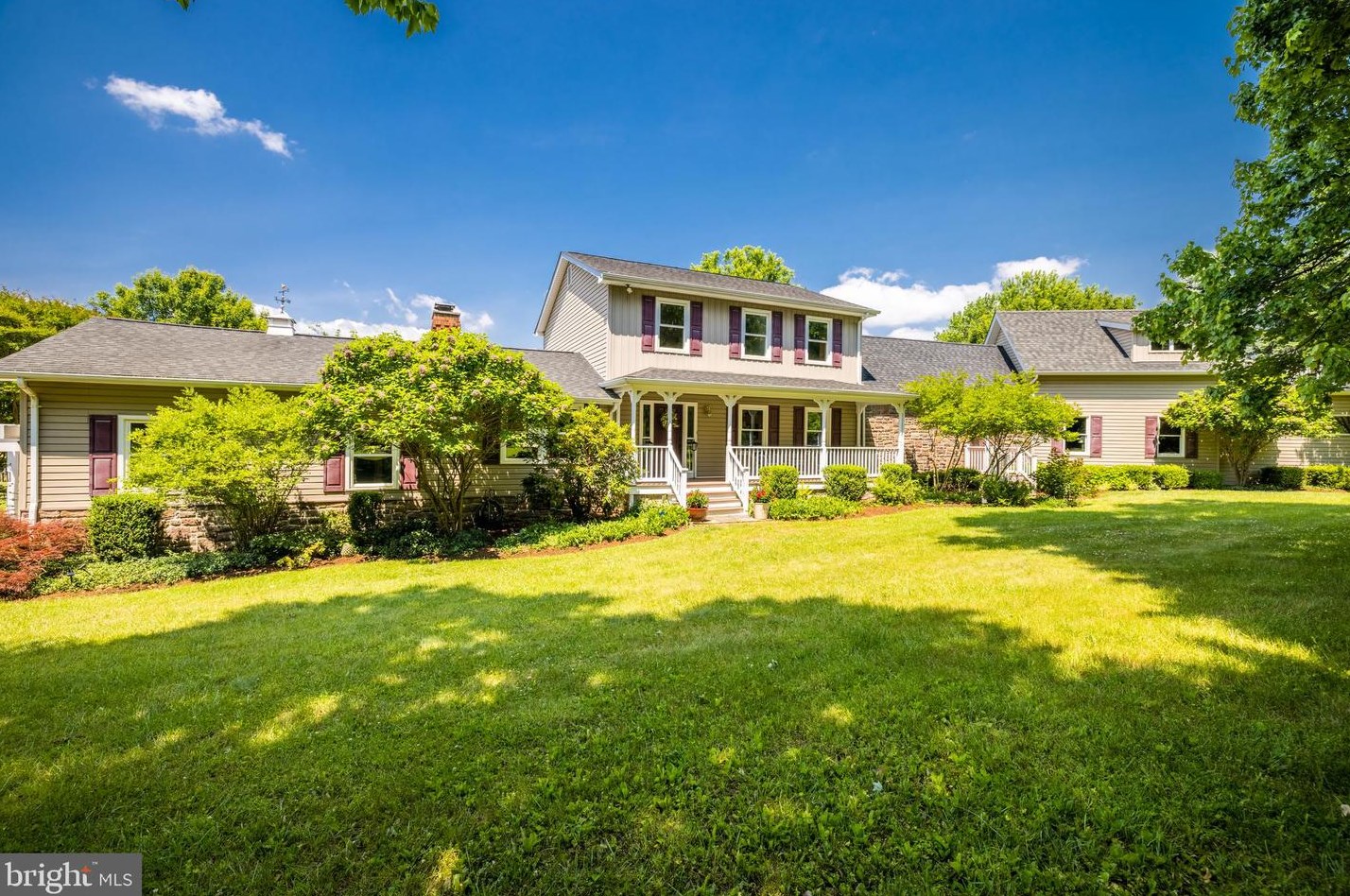 39273 Rodeffer Rd, Lovettsville, VA 20180