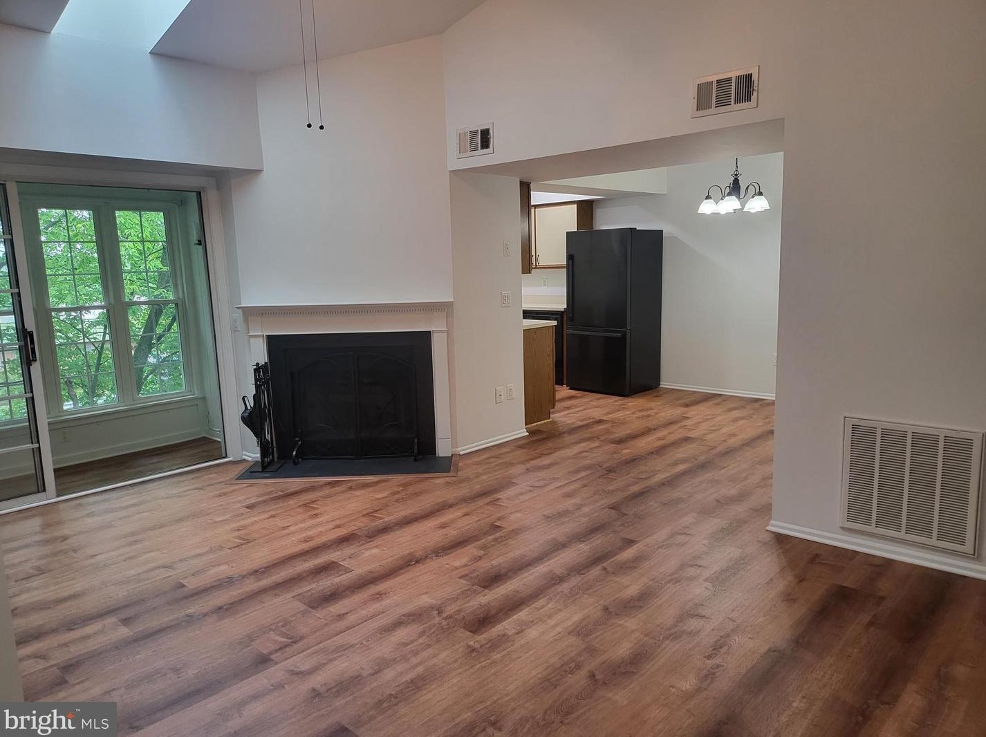 124 Fort Evans Rd Se #f, Leesburg, VA